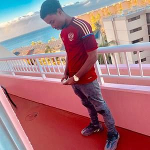 Meet your Posher, Tyrone